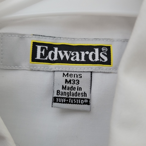 Suits - Picture 5 of 5